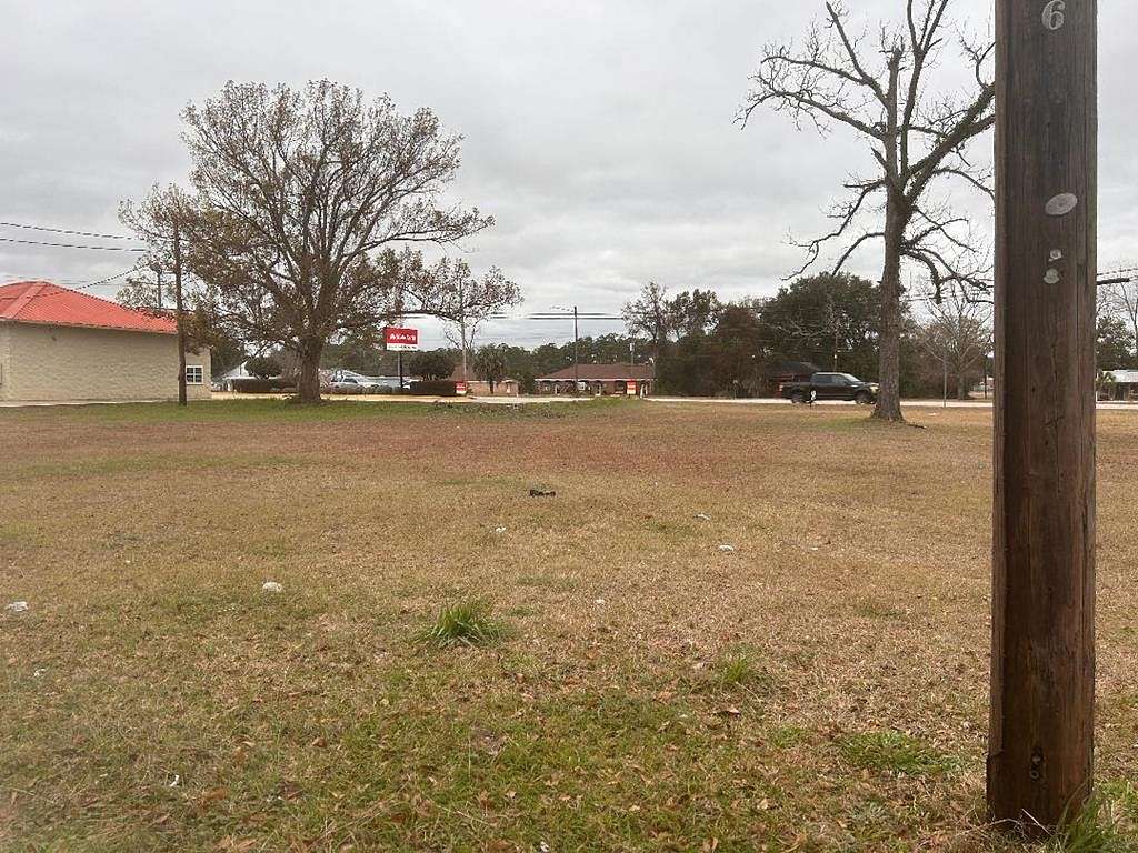 0.36 Acres of Commercial Land for Sale in Waycross, Georgia