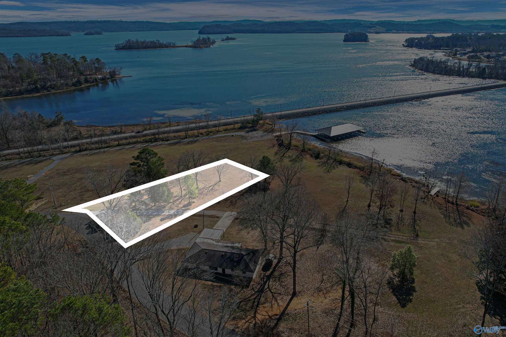 0.45 Acres of Residential Land for Sale in Guntersville, Alabama