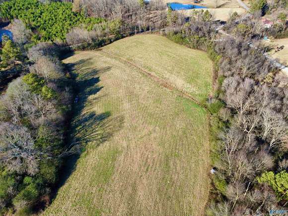 1.01 Acres of Residential Land for Sale in Arab, Alabama