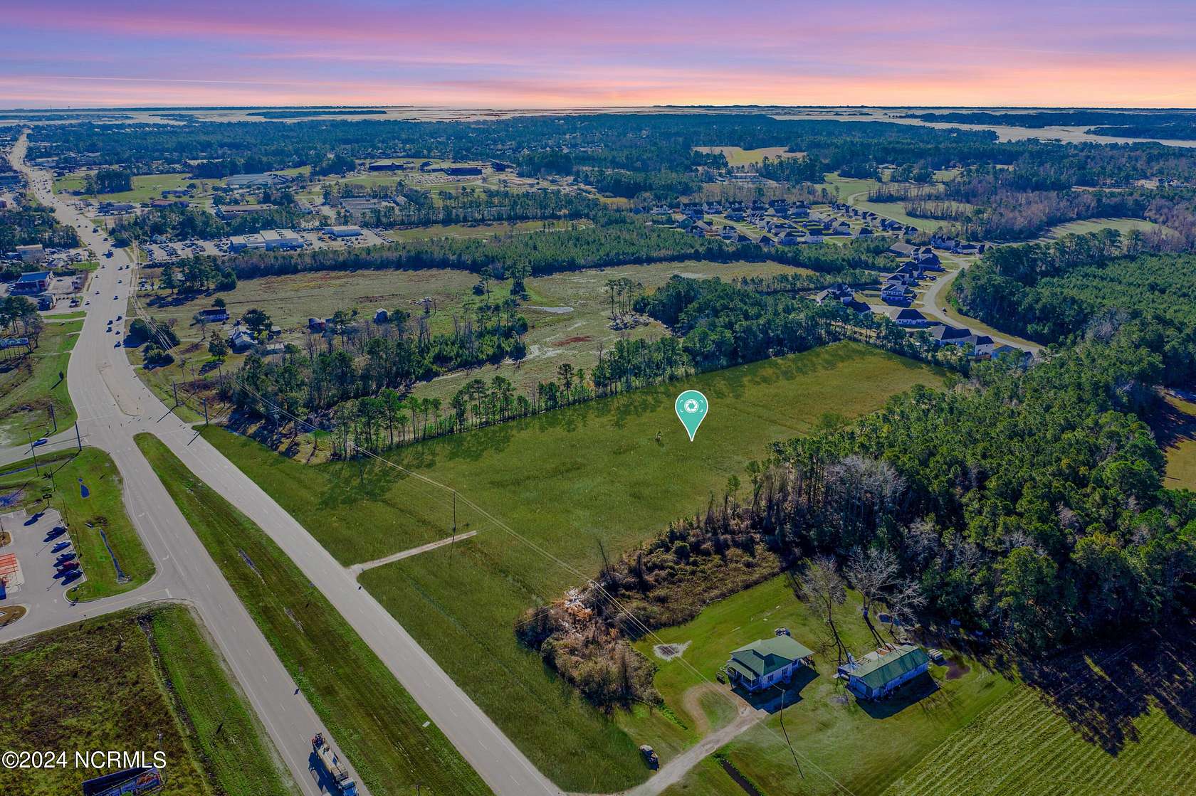 8 Acres of Commercial Land for Sale in Hubert, North Carolina