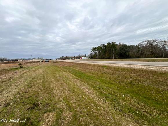 1 Acre of Commercial Land for Sale in Lucedale, Mississippi