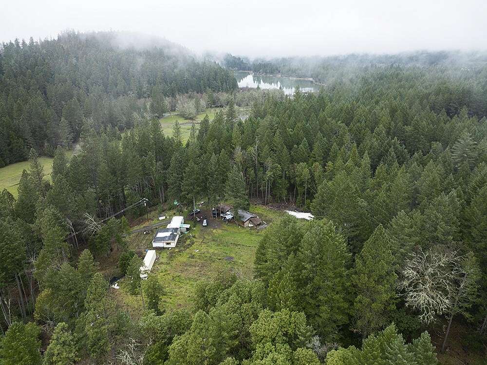 3 Acres of Residential Land with Home for Sale in Selma, Oregon