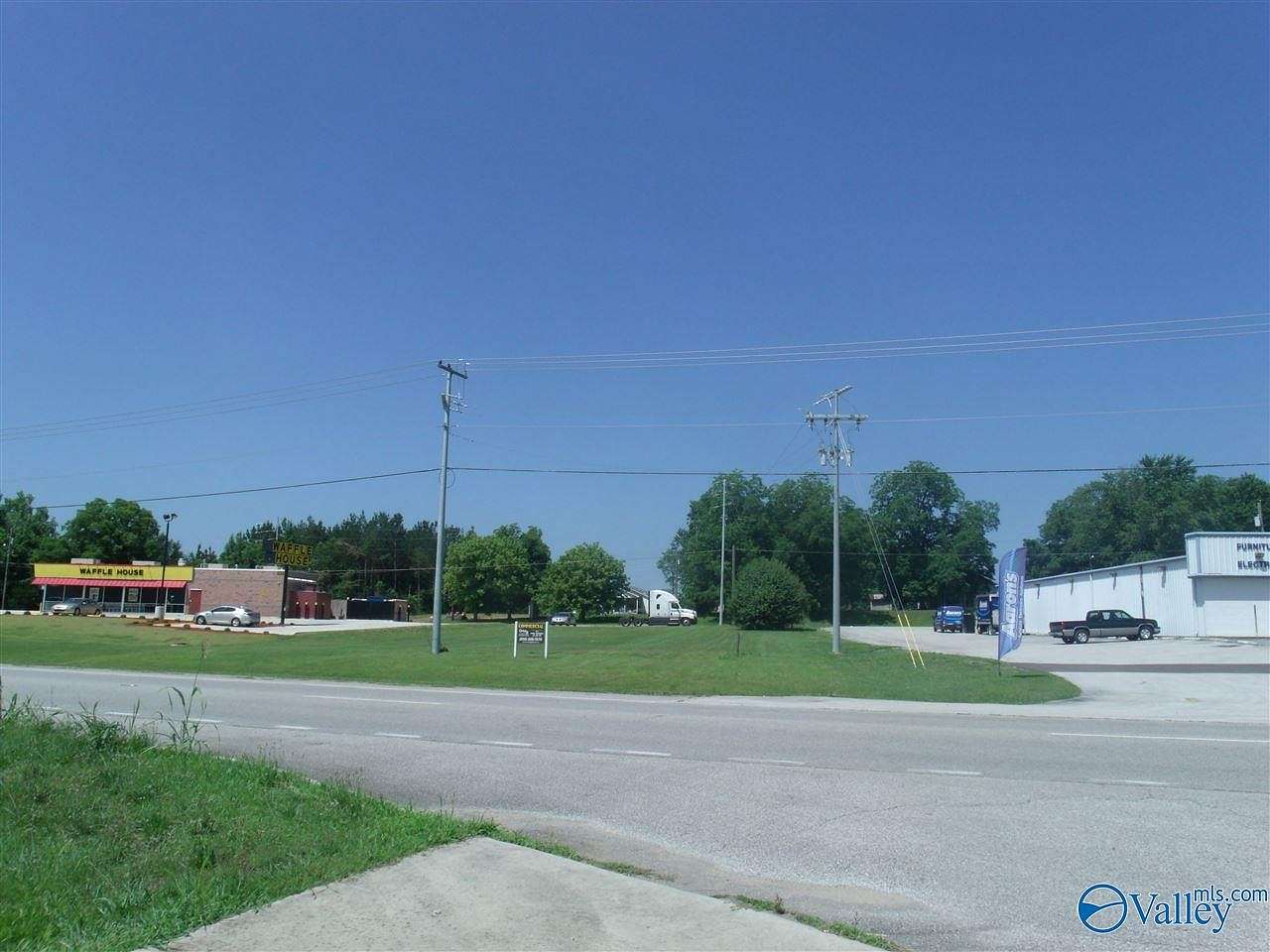0.34 Acres of Commercial Land for Sale in Arab, Alabama