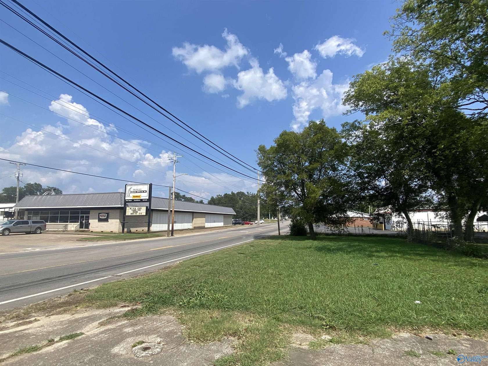 0.2 Acres of Commercial Land for Sale in Scottsboro, Alabama
