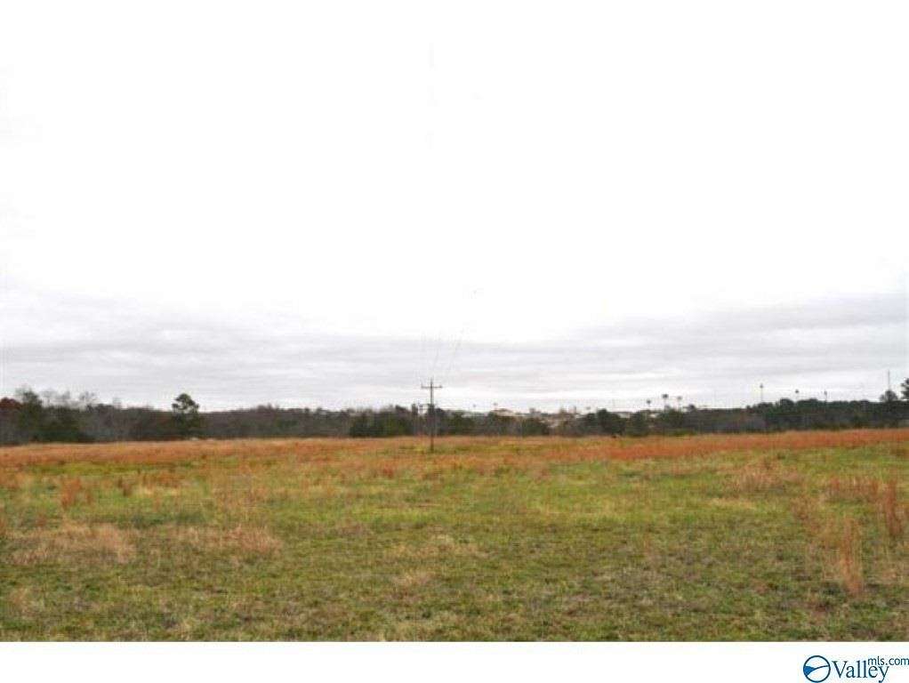 49.6 Acres of Commercial Land for Sale in Cullman, Alabama