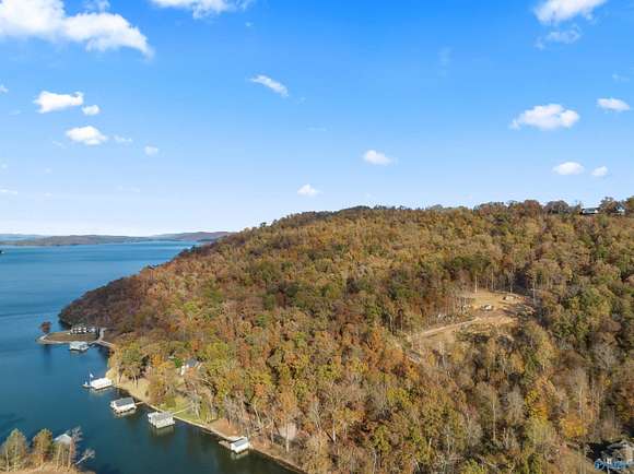 6.5 Acres of Residential Land for Sale in Guntersville, Alabama