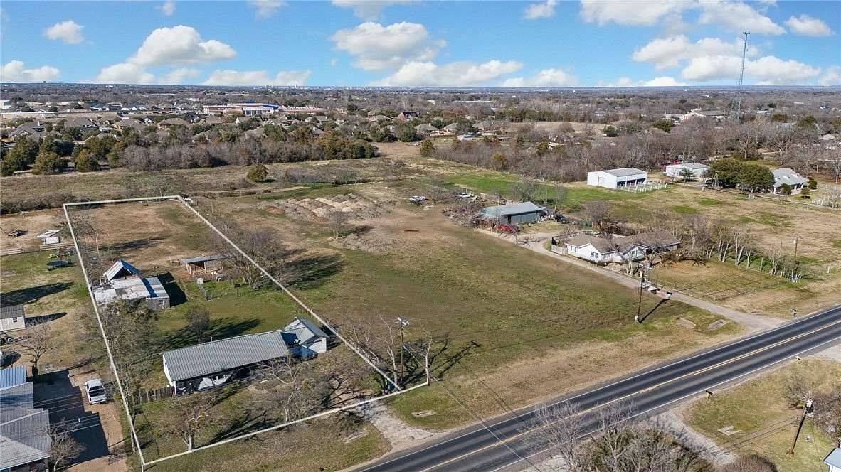 1.3 Acres of Residential Land for Sale in Robinson, Texas