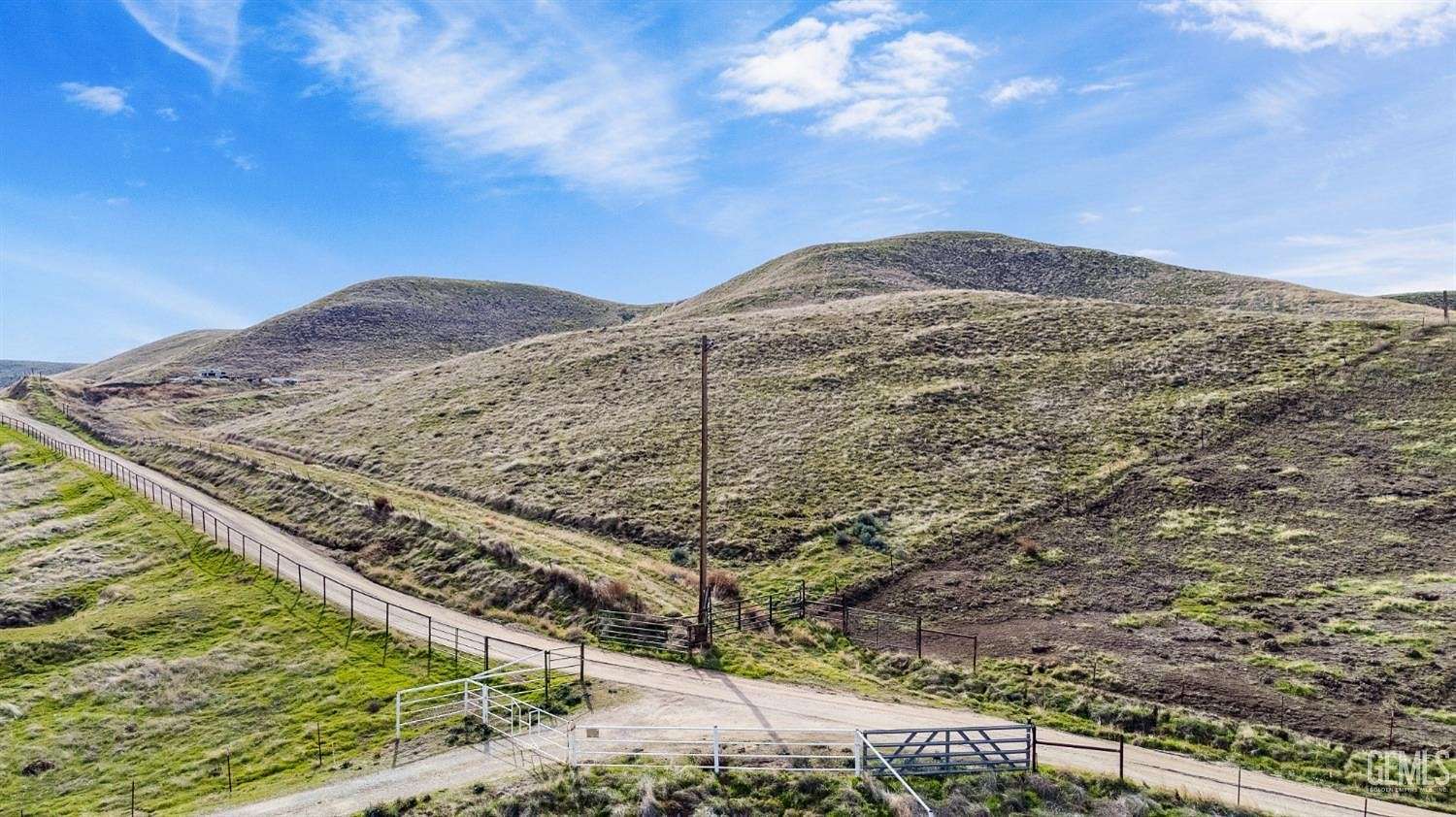 21.2 Acres of Land for Sale in Bakersfield, California