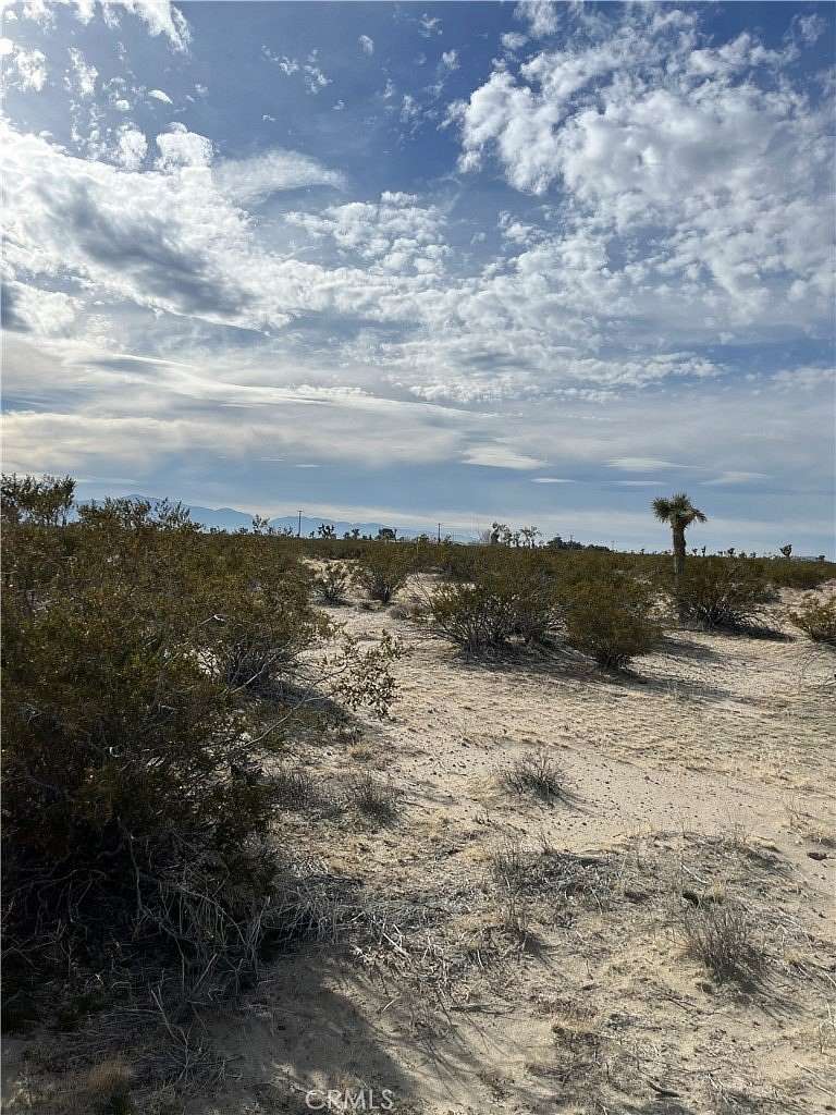 5 Acres of Land for Sale in Adelanto, California