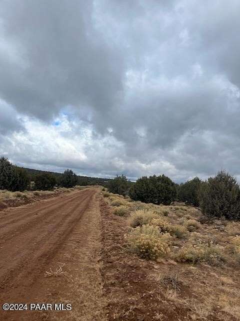1.23 Acres of Land for Sale in Seligman, Arizona
