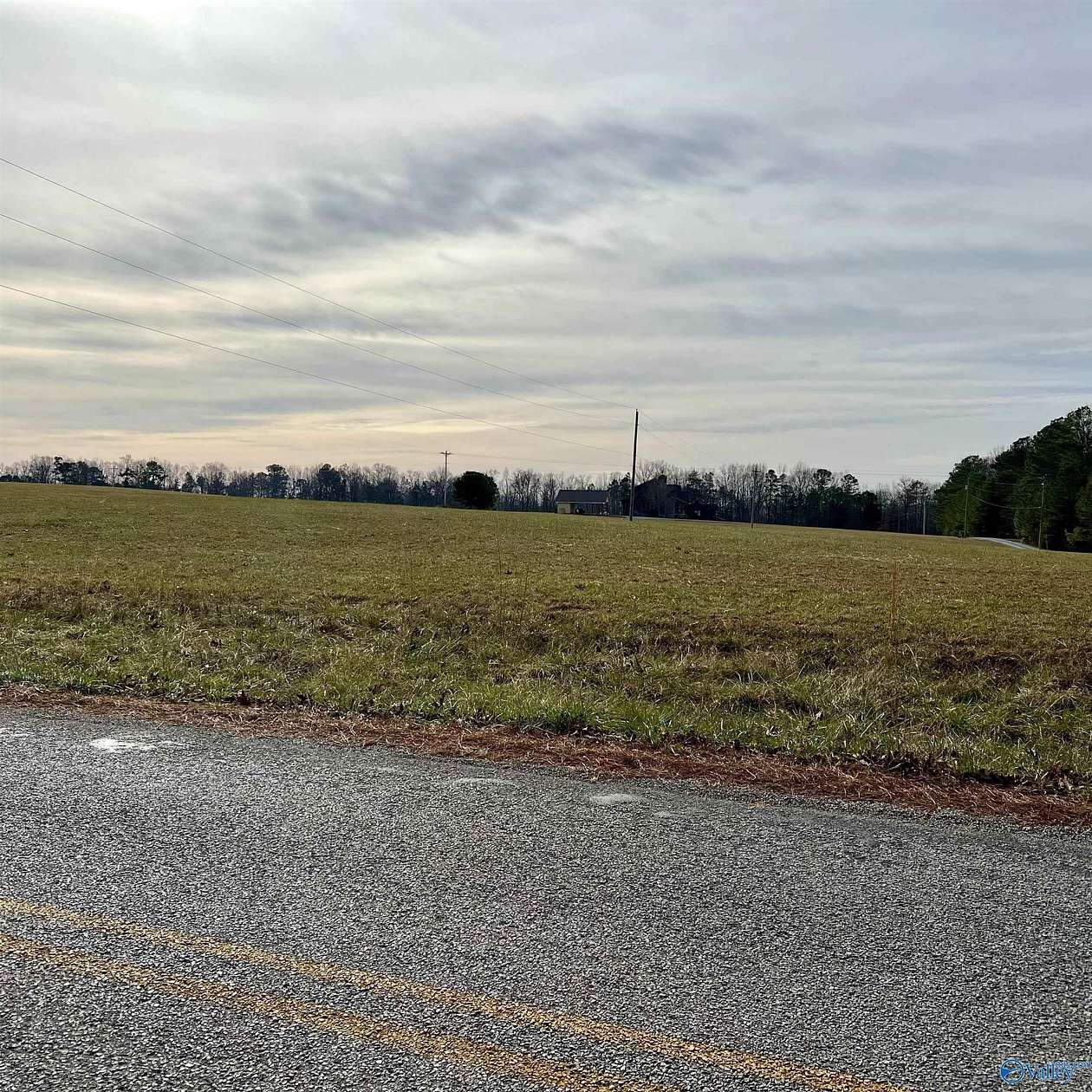 6 Acres of Residential Land for Sale in Mentone, Alabama