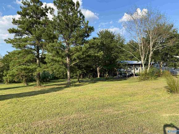 2.3 Acres of Residential Land with Home for Sale in Arab, Alabama