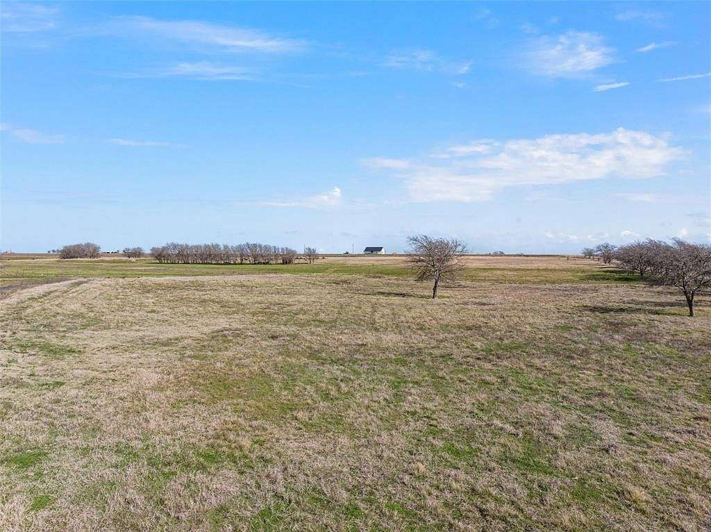 10.55 Acres of Land for Sale in Bynum, Texas