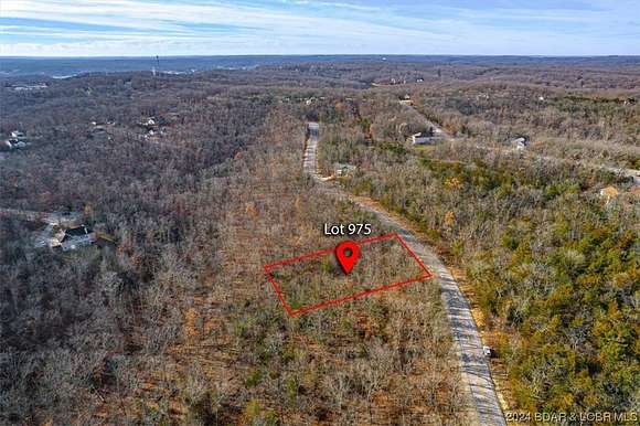 0.28 Acres of Residential Land for Sale in Village of Four Seasons, Missouri