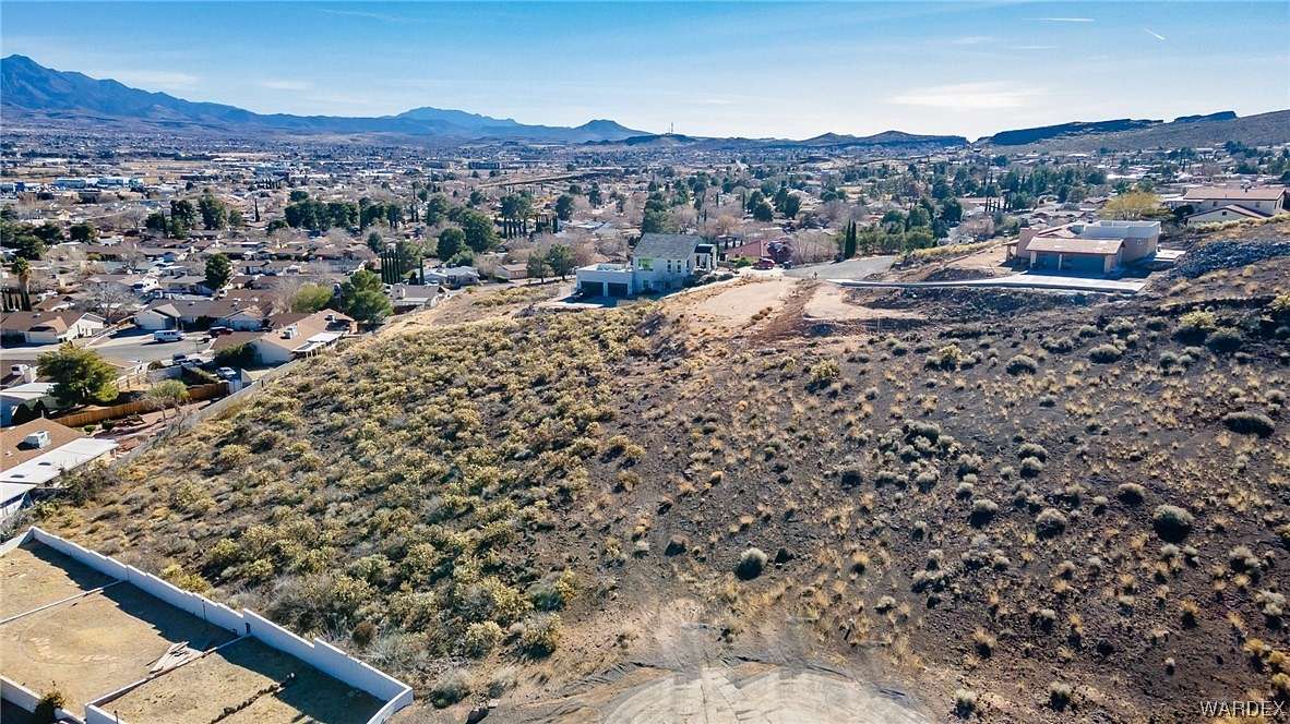 1 Acre of Residential Land for Sale in Kingman, Arizona