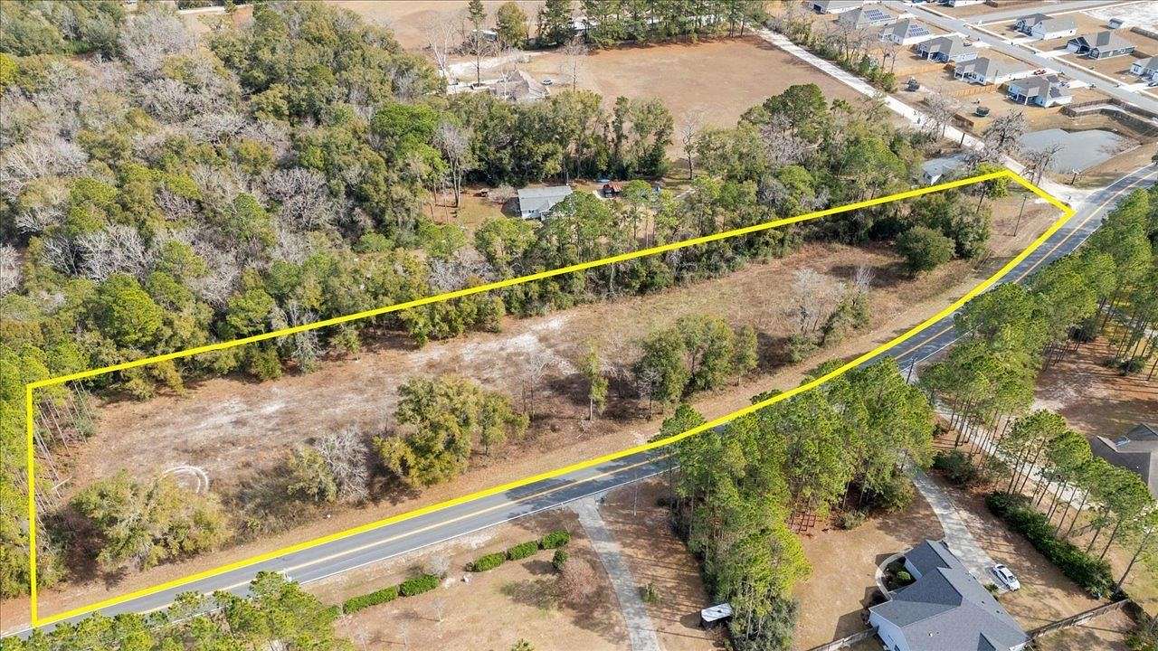 2.4 Acres of Residential Land for Sale in Crawfordville, Florida
