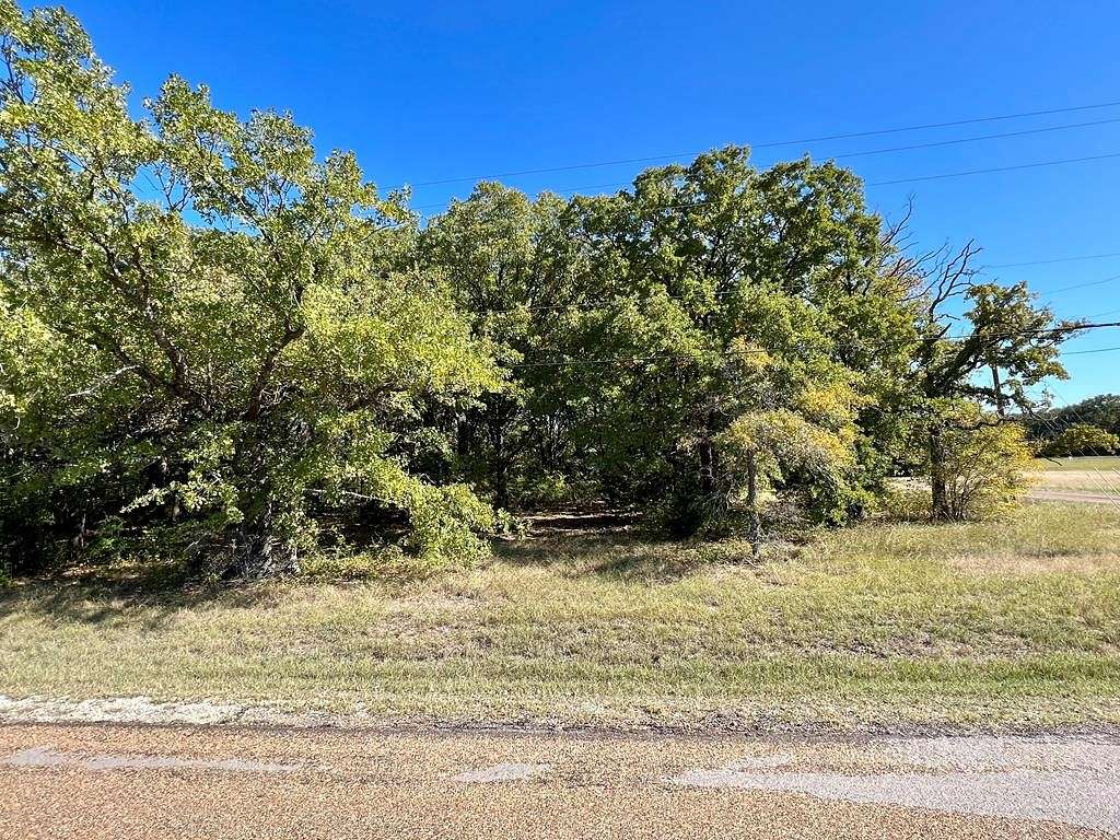0.35 Acres of Residential Land for Sale in Trinidad, Texas