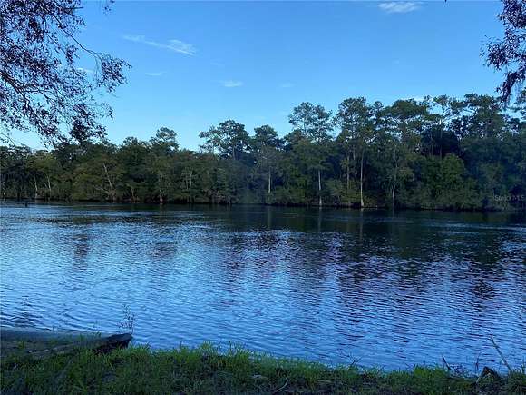 11 Acres of Recreational Land with Home for Sale in Fanning Springs, Florida