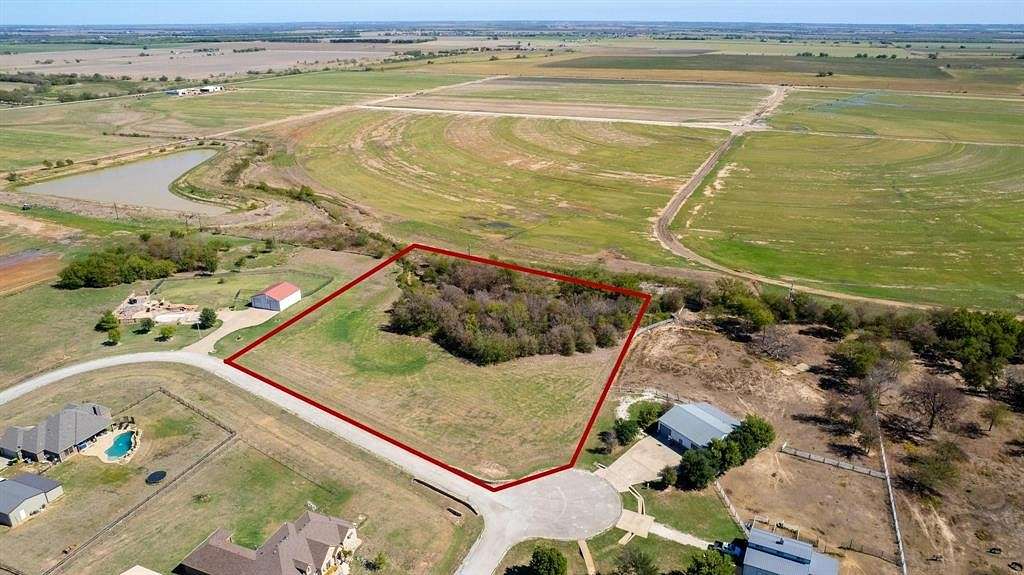 2.9 Acres of Residential Land for Sale in Pilot Point, Texas