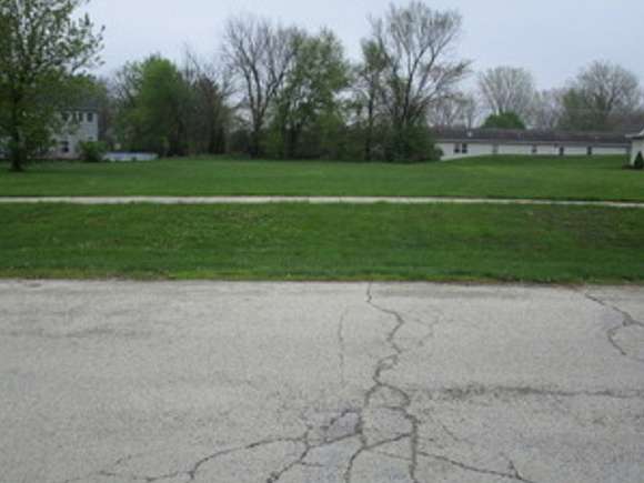 0.6 Acres of Residential Land for Sale in Sandwich, Illinois
