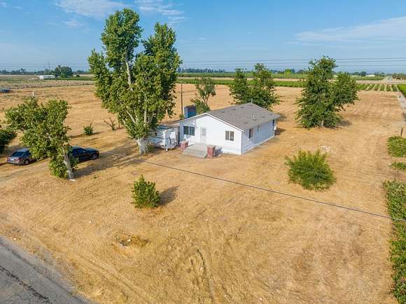 4 Acres of Residential Land with Home for Sale in Fresno, California