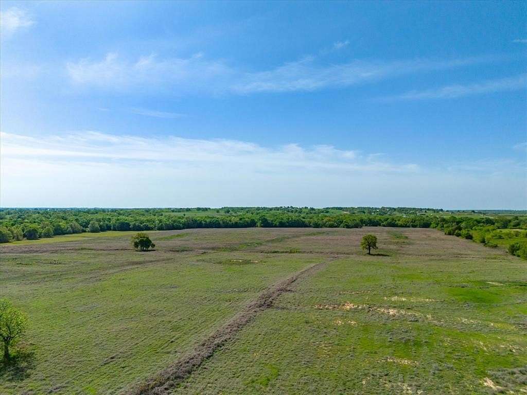 29.09 Acres of Land for Sale in Paradise, Texas