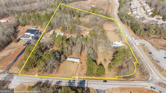 10.7 Acres of Improved Commercial Land for Sale in Jefferson, Georgia