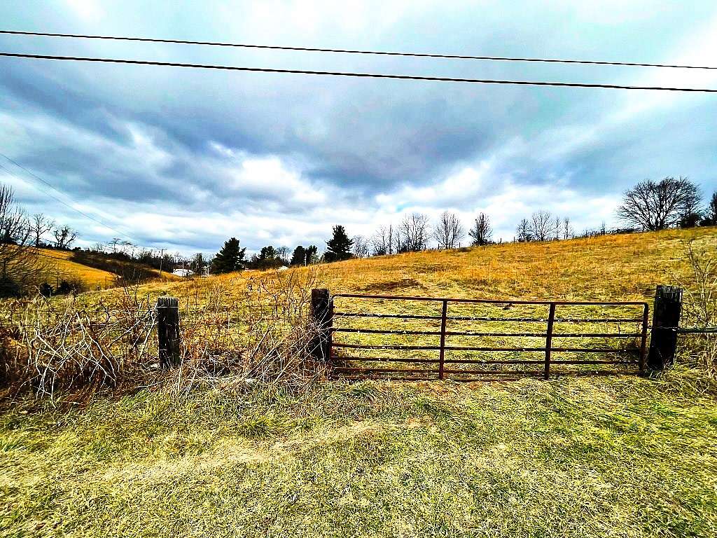 0.55 Acres of Residential Land for Sale in Wytheville, Virginia