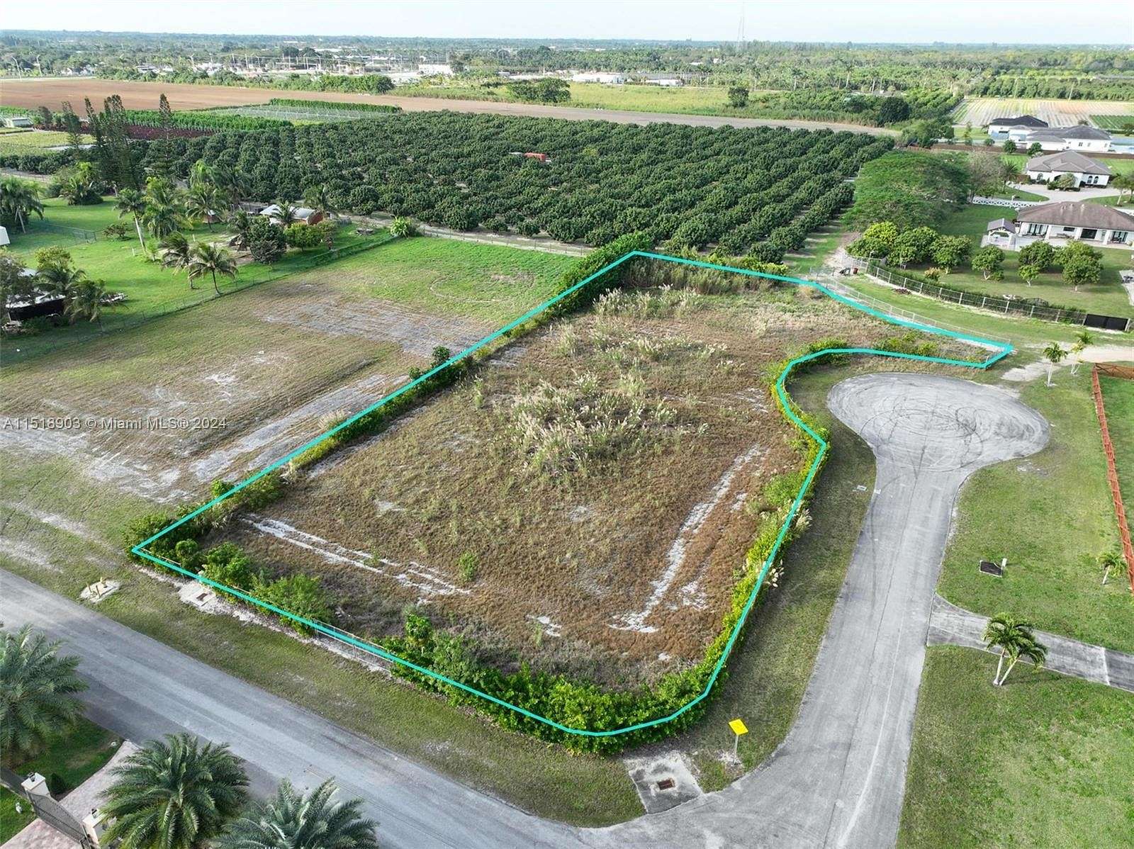 0.94 Acres of Residential Land for Sale in Homestead, Florida