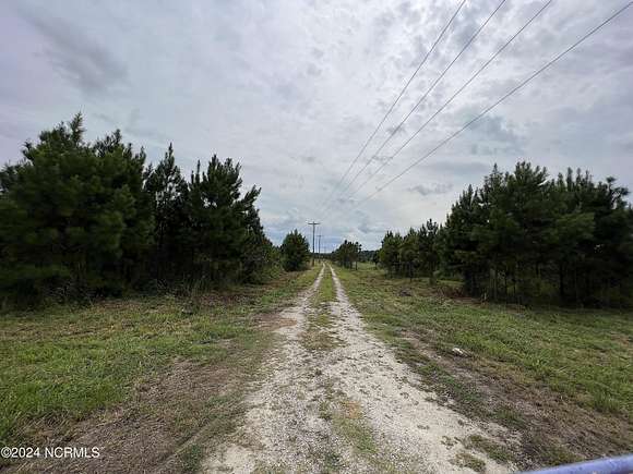 24 Acres of Recreational Land & Farm for Sale in New Bern, North Carolina