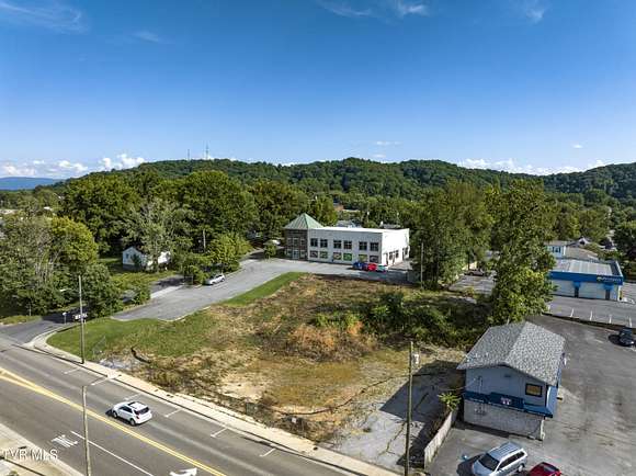 0.53 Acres of Commercial Land for Sale in Bristol, Tennessee