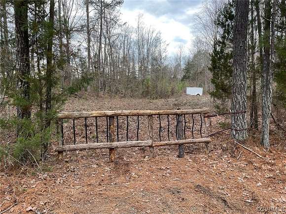 20 Acres of Land for Sale in Dinwiddie, Virginia