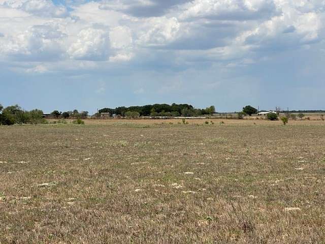 10.01 Acres of Land for Sale in Floresville, Texas