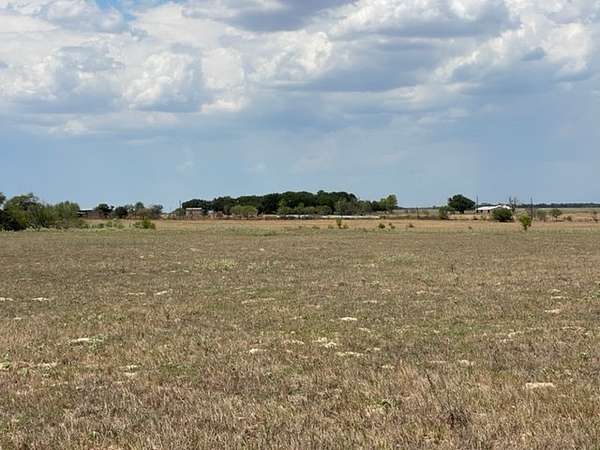 10.3 Acres of Land for Sale in Floresville, Texas