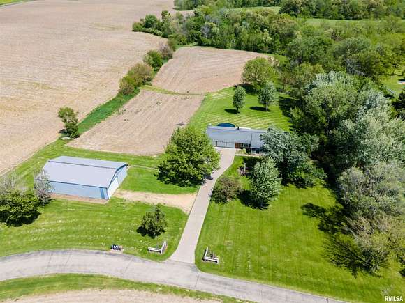 5.15 Acres of Residential Land with Home for Sale in Clinton, Iowa