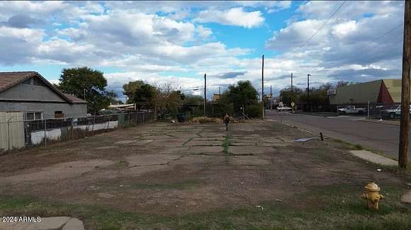 0.14 Acres of Commercial Land for Sale in Phoenix, Arizona