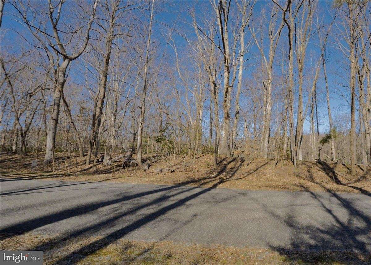 1.75 Acres of Residential Land for Sale in Montross, Virginia