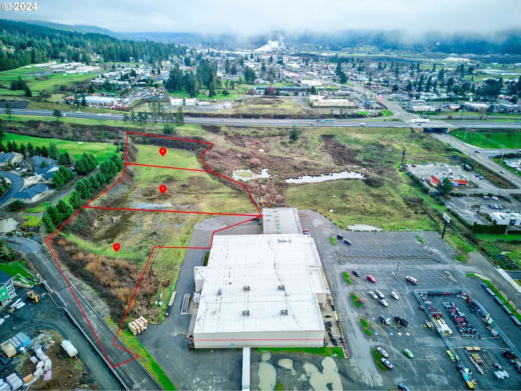 5.34 Acres of Residential Land for Sale in Sutherlin, Oregon