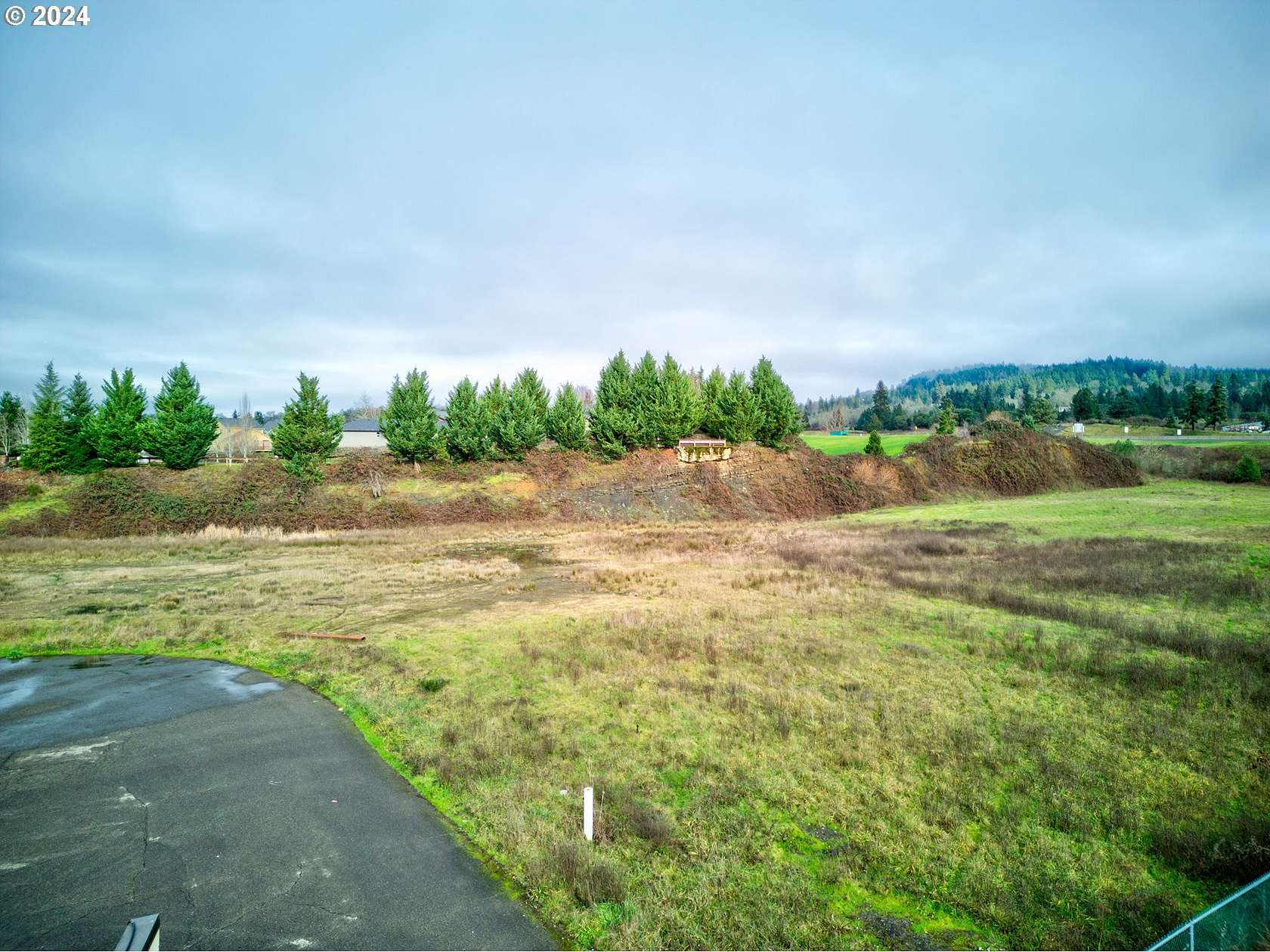 2 Acres of Mixed-Use Land for Sale in Sutherlin, Oregon