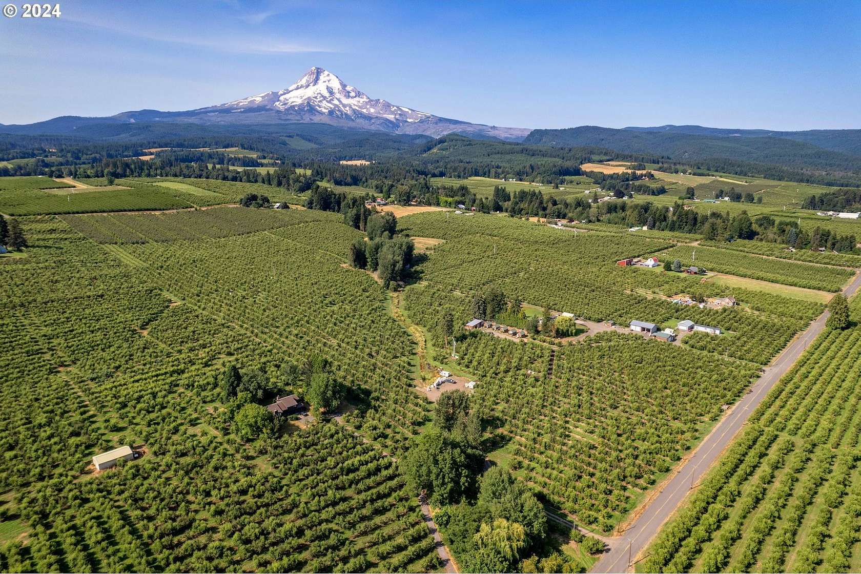 26.97 Acres of Agricultural Land for Sale in Parkdale, Oregon