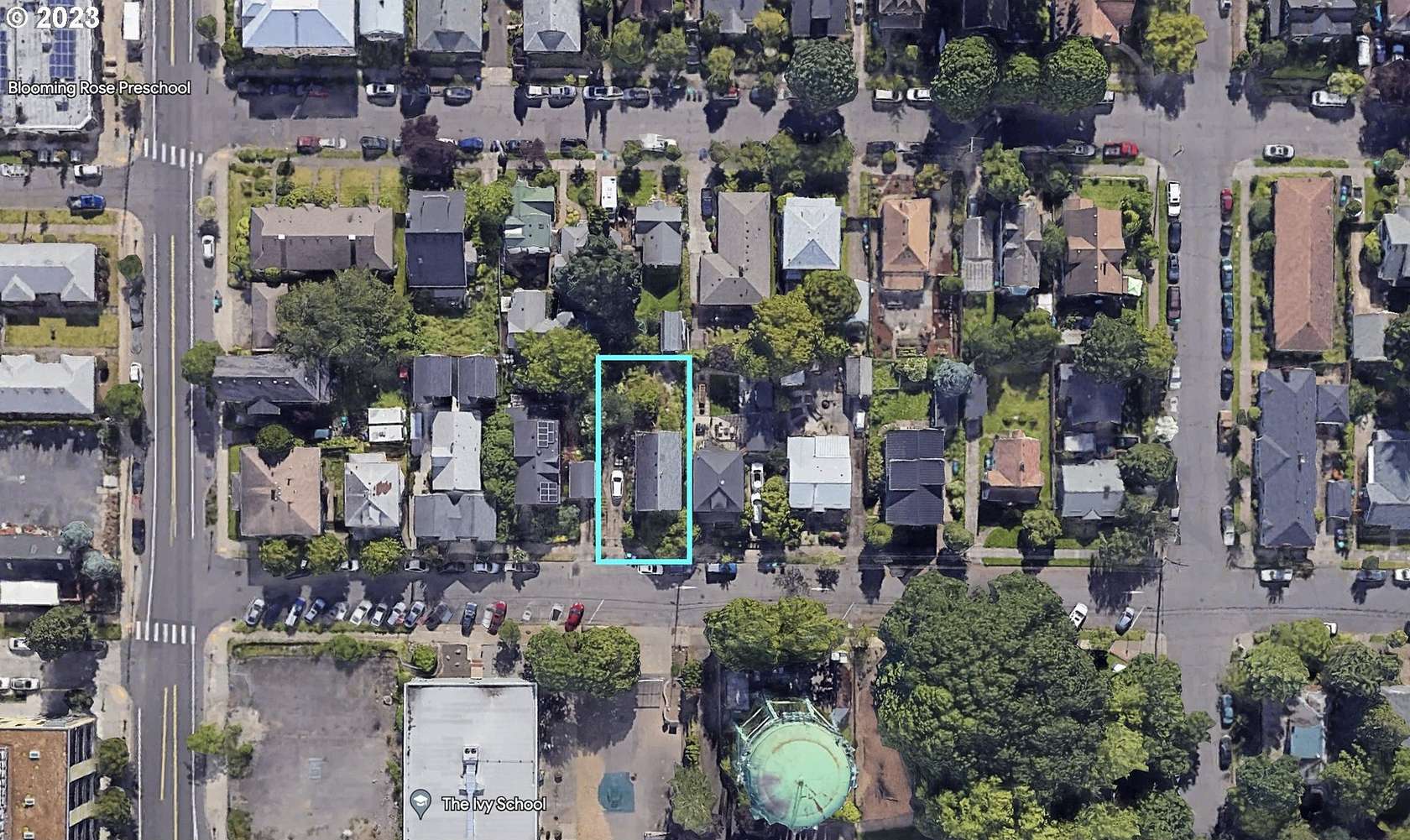 0.11 Acres of Mixed-Use Land for Sale in Portland, Oregon