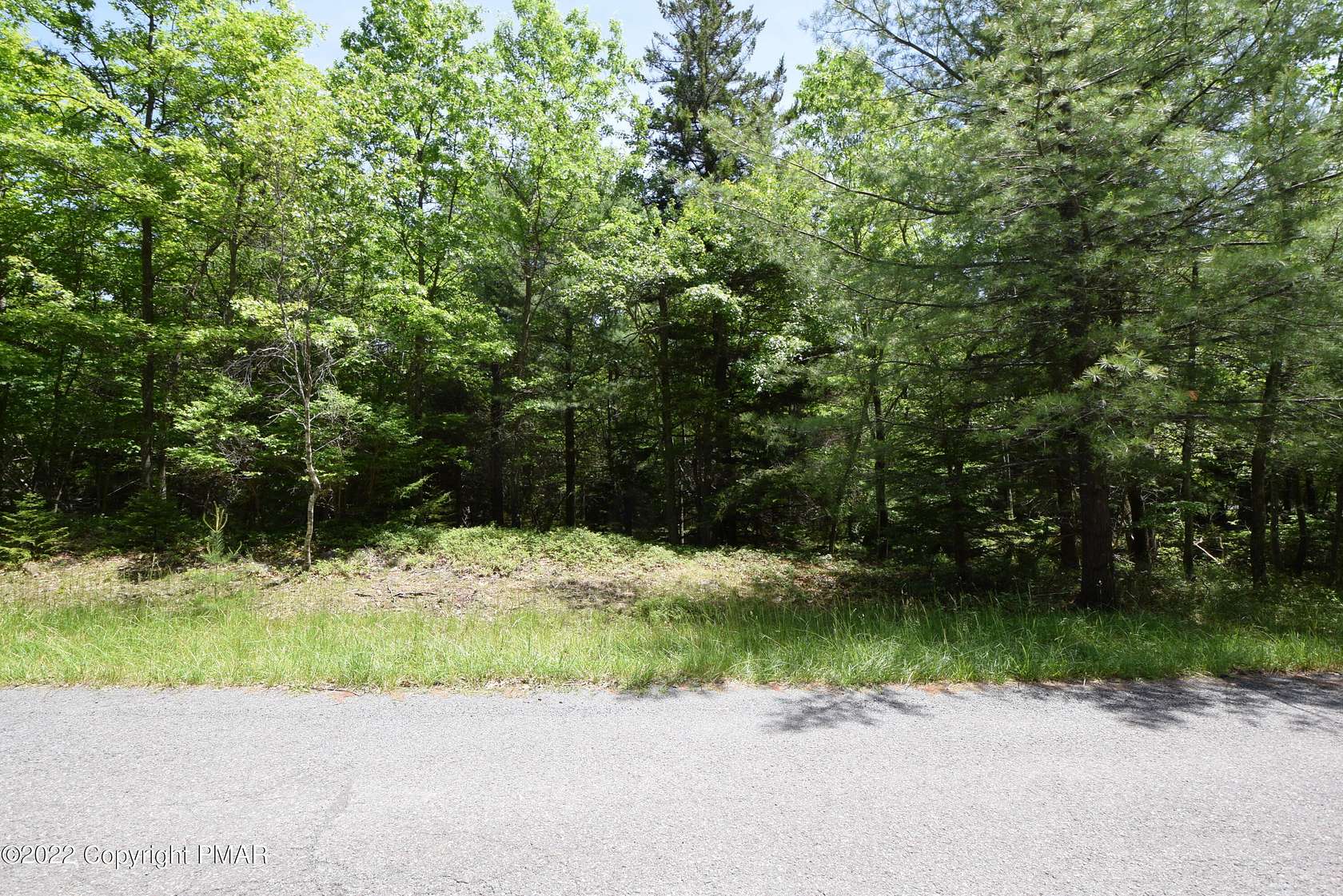 1.5 Acres of Residential Land for Sale in Long Pond, Pennsylvania