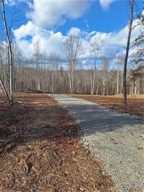 10 Acres of Residential Land for Sale in Cumberland, Virginia