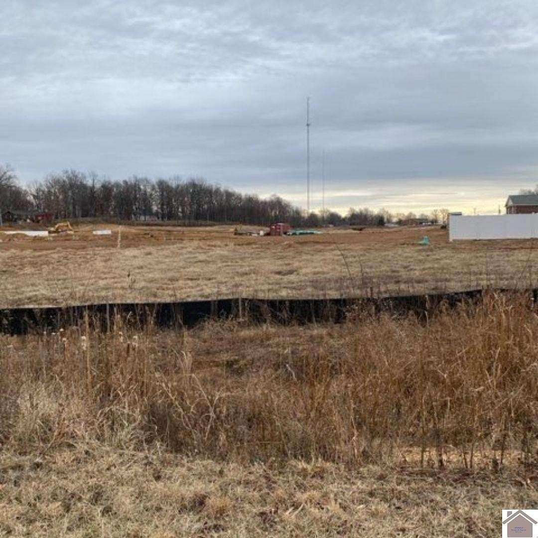 0.39 Acres of Residential Land for Sale in Paducah, Kentucky