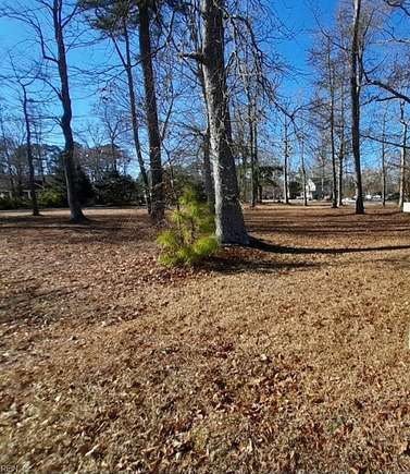 Mixed-Use Land for Sale in Elizabeth City, North Carolina