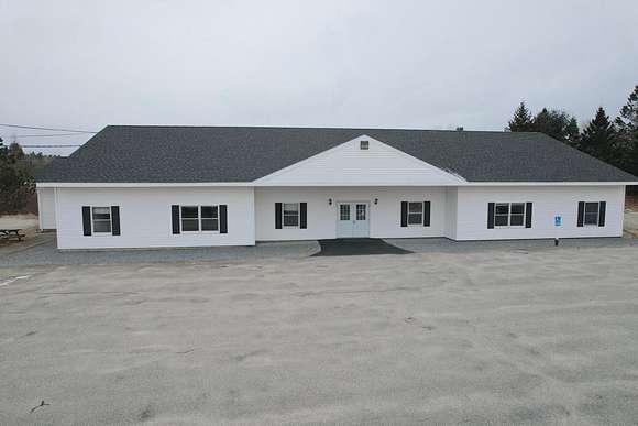 2.2 Acres of Improved Commercial Land for Sale in Ellsworth, Maine