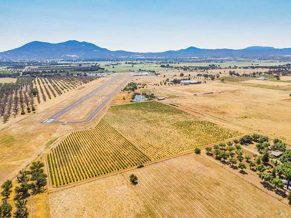 89 Acres of Agricultural Land for Sale in Lakeport, California