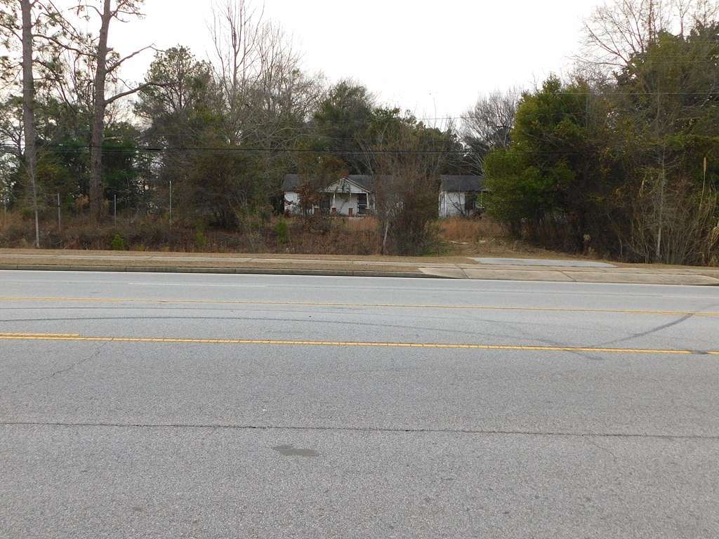 3.7 Acres of Mixed-Use Land for Sale in Columbus, Georgia