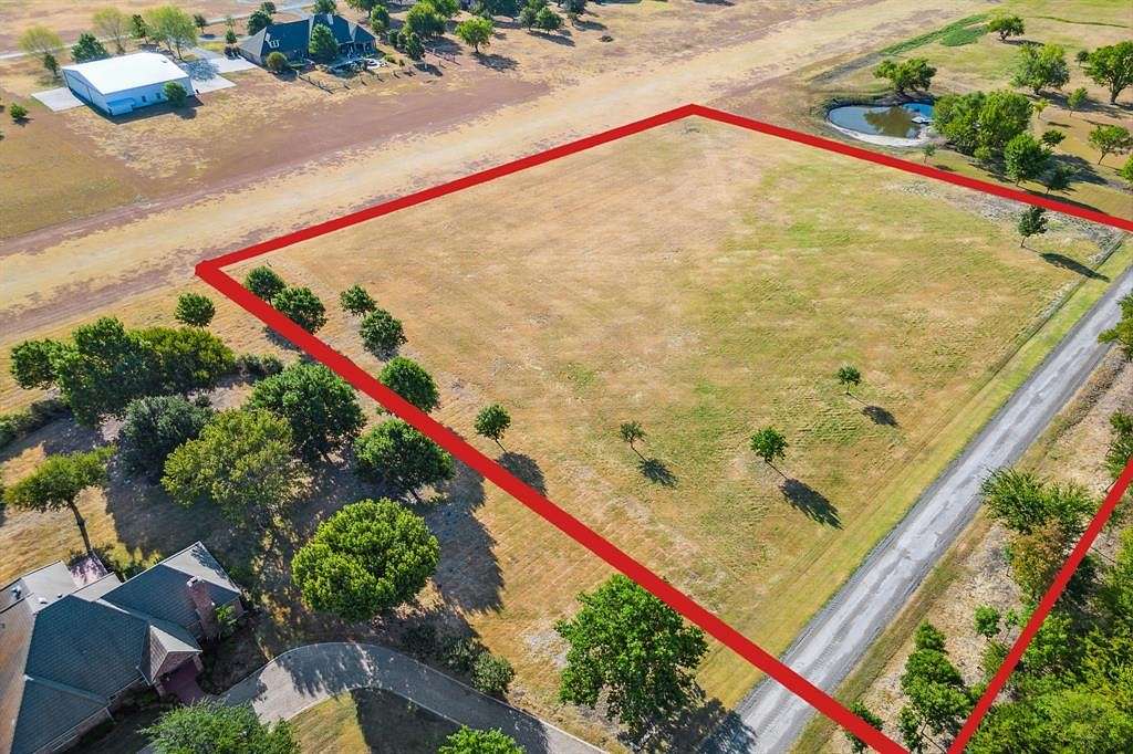 4 Acres of Residential Land for Sale in Sanger, Texas