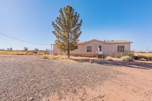 10 Acres of Residential Land with Home for Sale in Tularosa, New Mexico